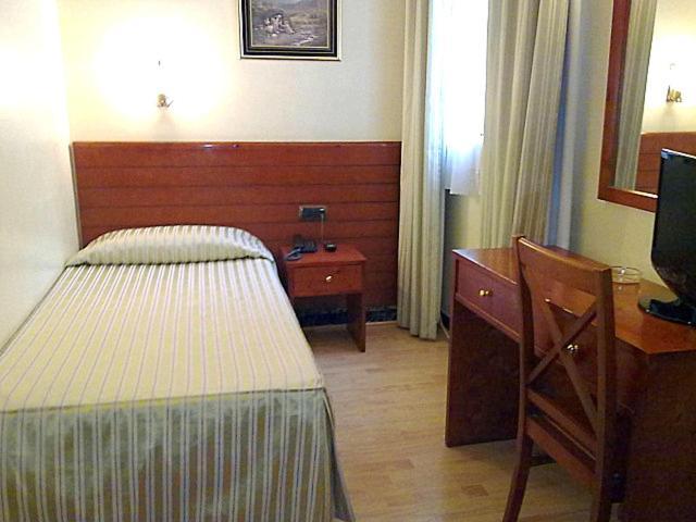 Hotel Toledano Ramblas Barcelona Pokój zdjęcie